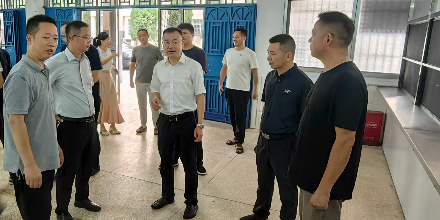 漢壽縣領(lǐng)導(dǎo)調(diào)研新學(xué)期校園安全工作