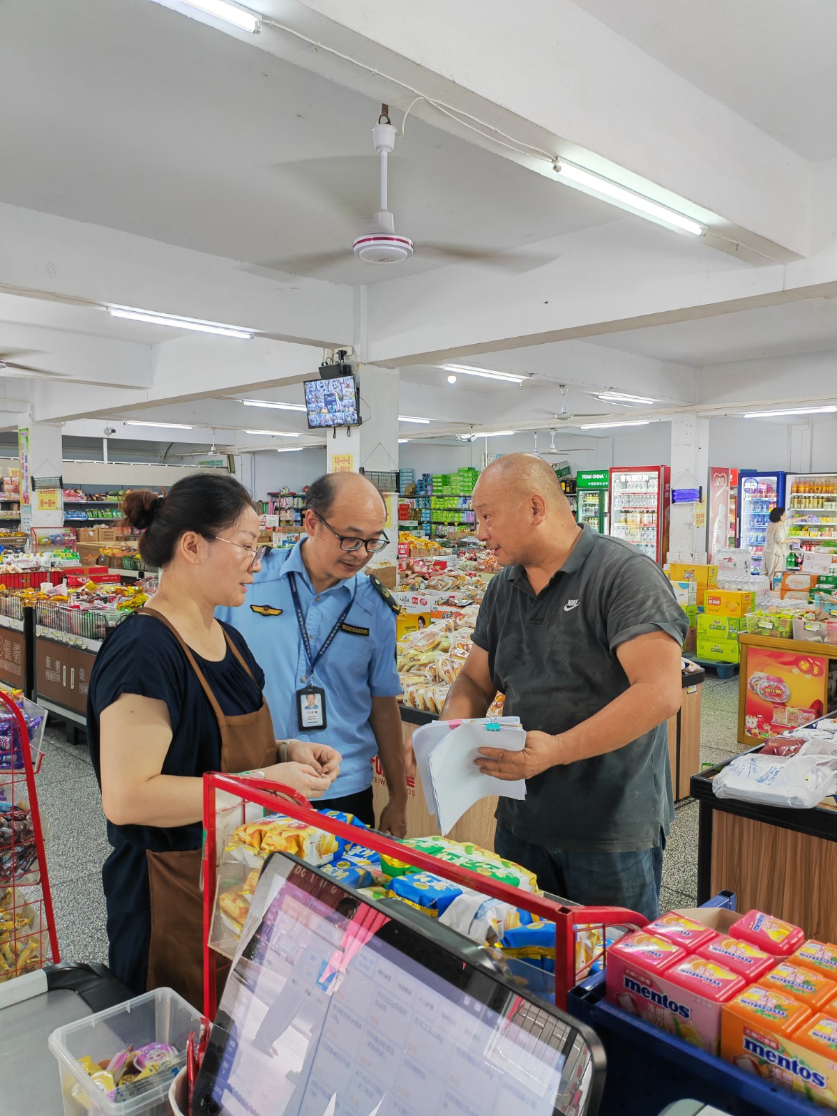 汉寿县市场监督管理局：开展秋季开学校园商店食品安全专项检查