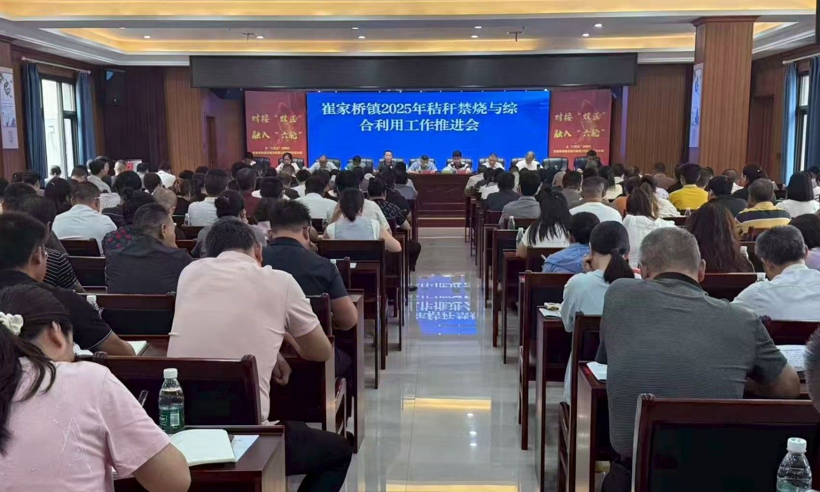 汉寿县崔家桥镇：多措并举，筑牢秸秆禁烧“防火墙”