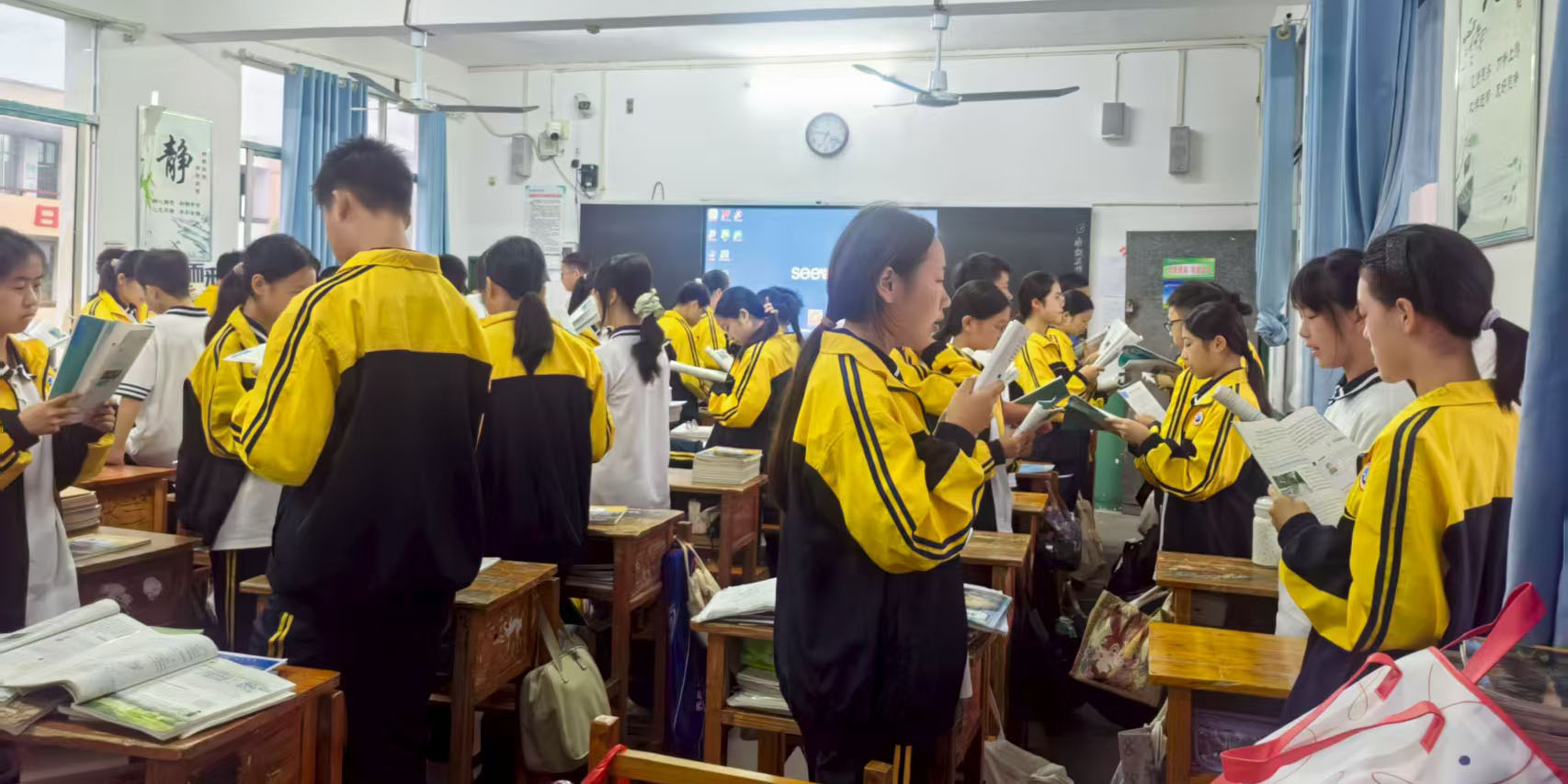 汉寿县詹乐贫中学：琅琅书声燃激情，高效早读促成长