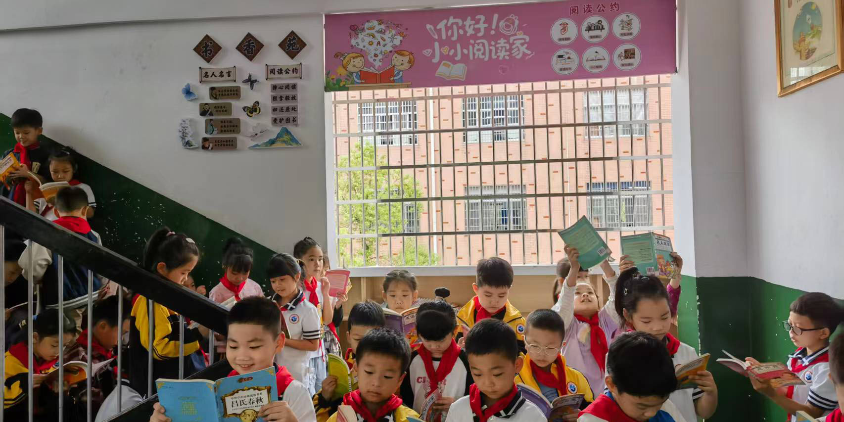 汉寿詹中附小：利用闲置空间  打造“科普图书角”