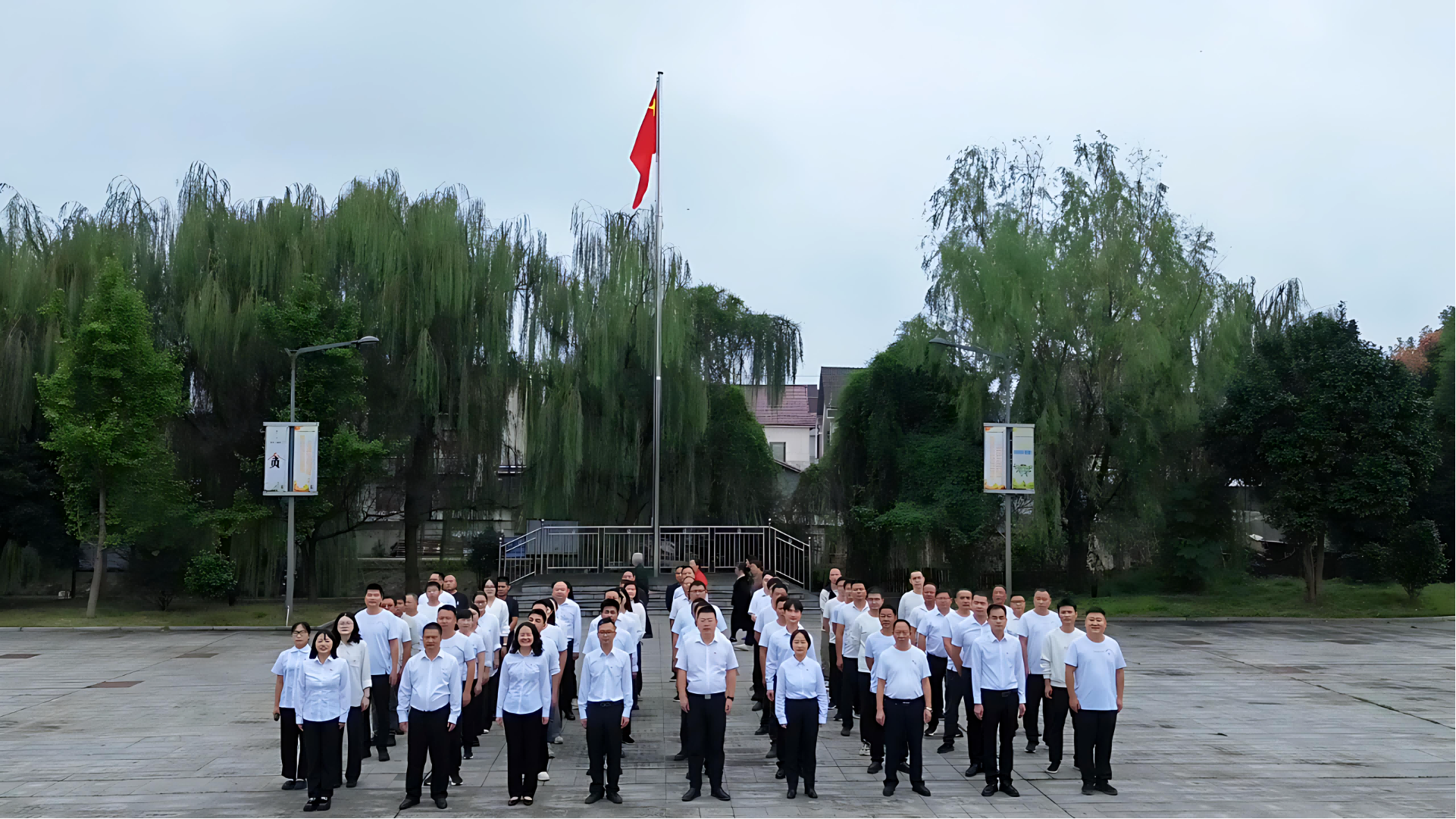 汉寿县毛家滩回维乡：双节同庆绘就民族团结新图景