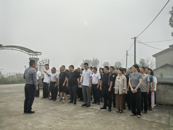 汉寿县洋淘湖镇召开秸秆综合利用现场会