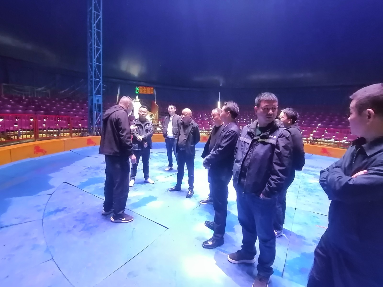 汉寿县沧浪街道：从“安全”到“环保”，为娱乐场所上“双保险”