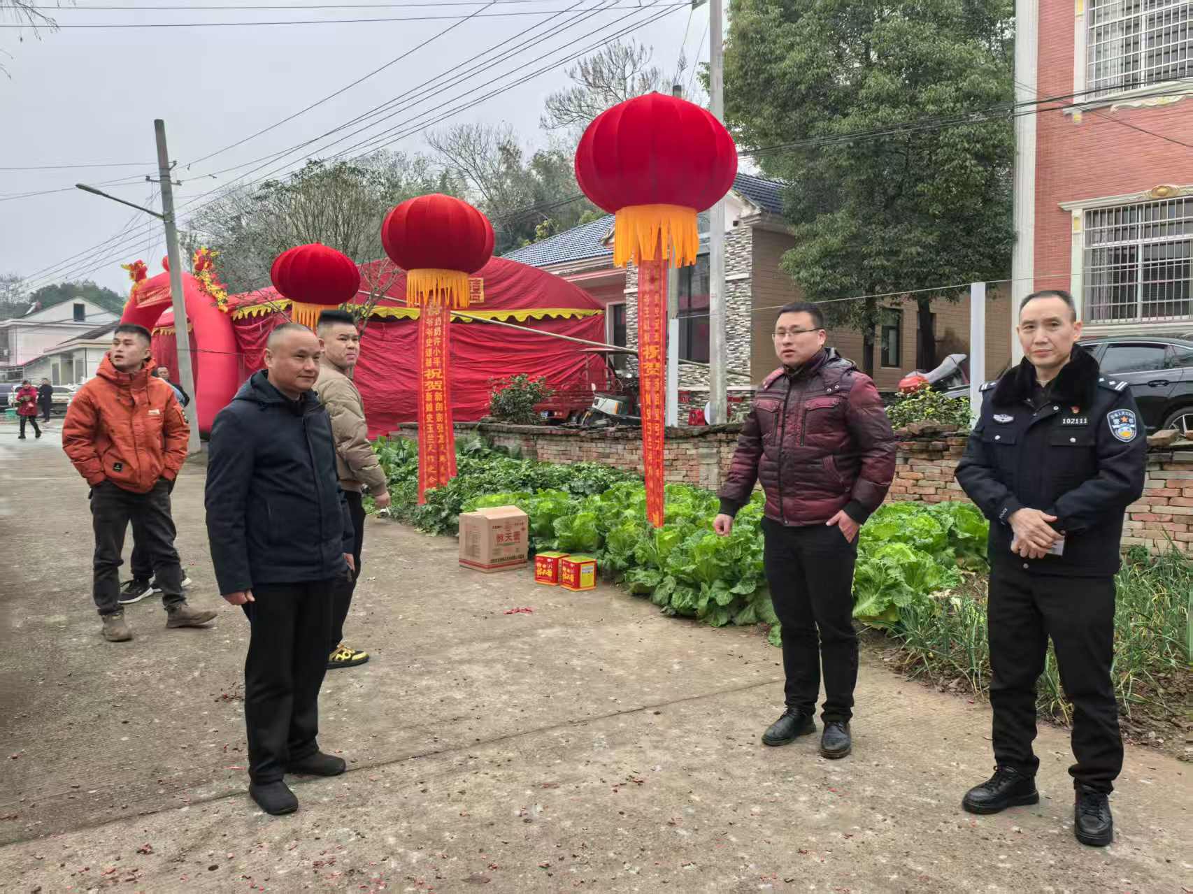 汉寿县沧浪街道：元旦佳节 严守安全防线