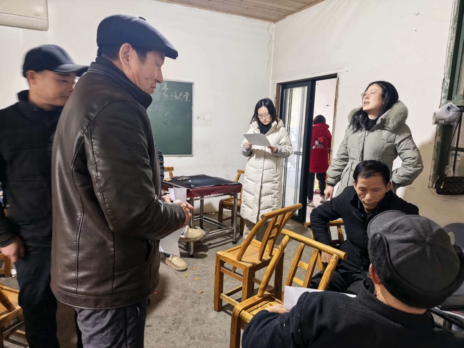 汉寿县沧浪街道：屋场会上话文明 移风易俗树新风