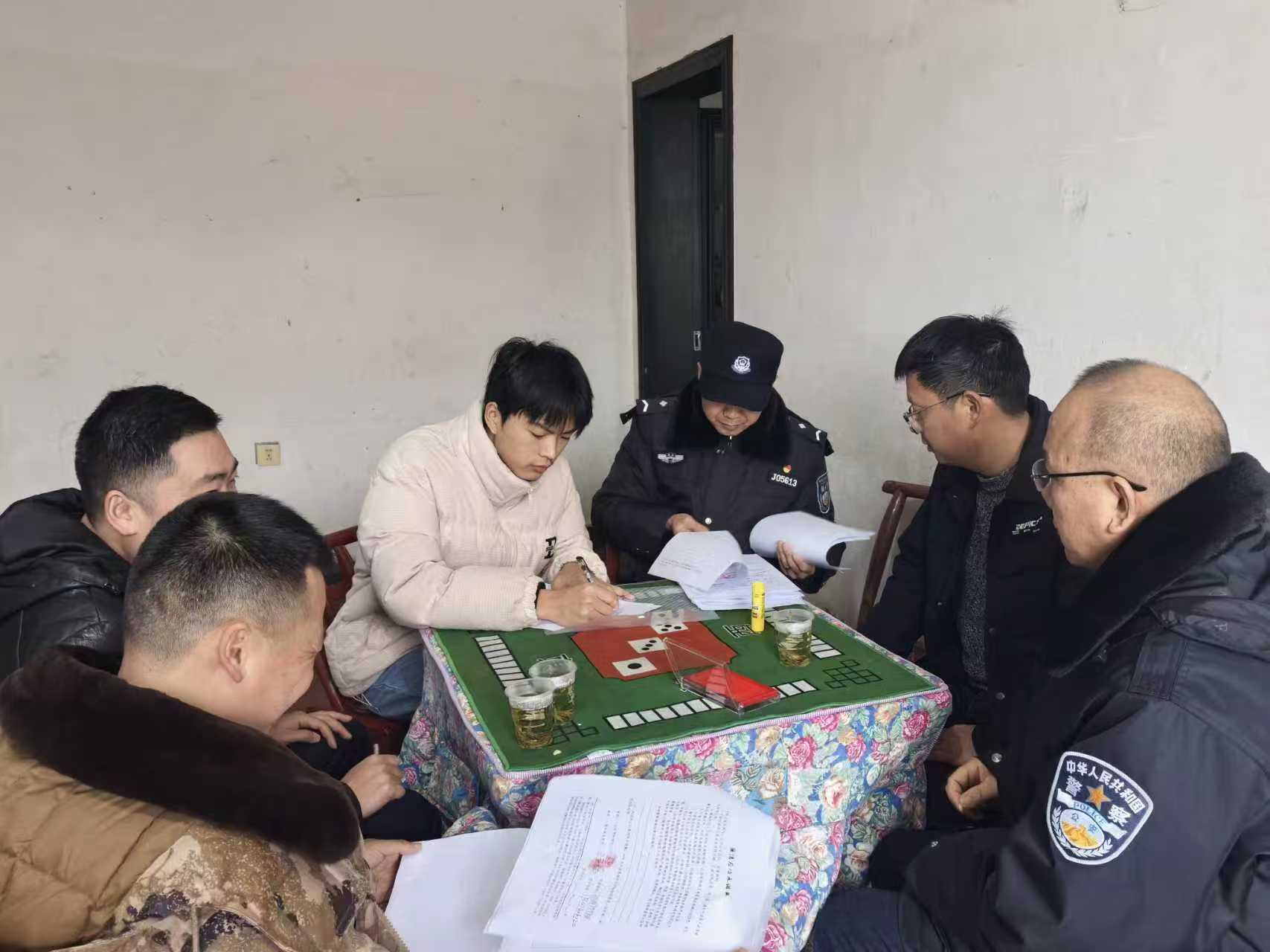 汉寿县岩汪湖镇有序开展春季征兵政审工作