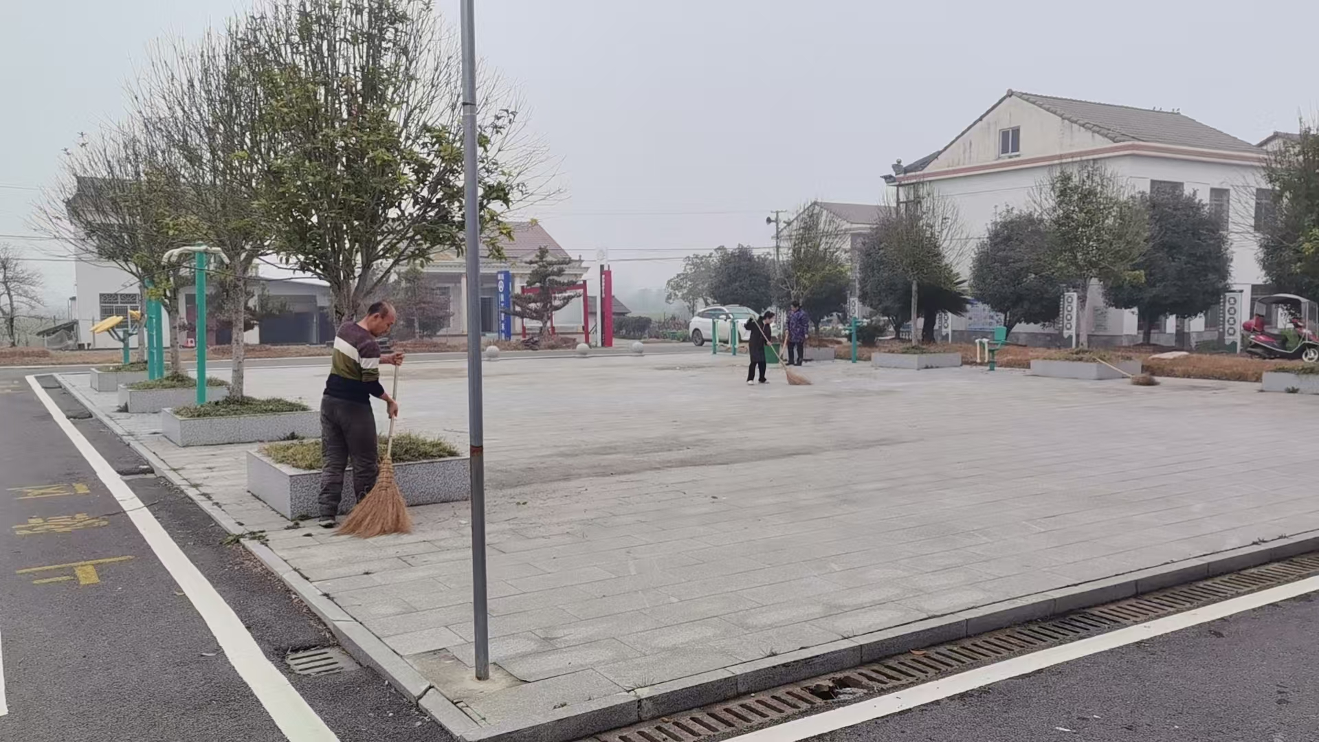 汉寿县洲口镇春节前全域整治人居环境，洁净村容迎游子归乡获赞