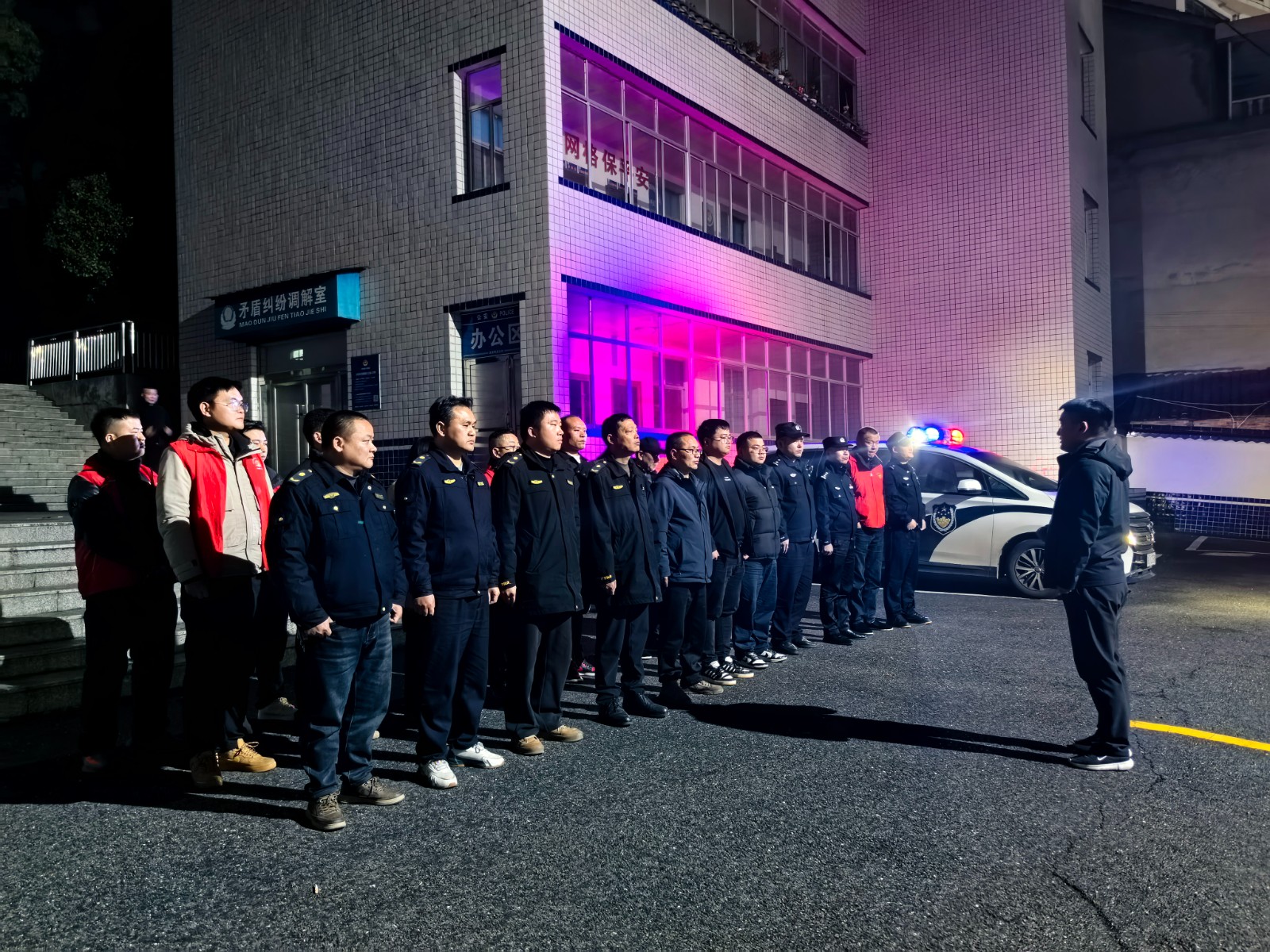 汉寿县蒋家嘴镇：烟花爆竹严管控 守护安全“不打烊”