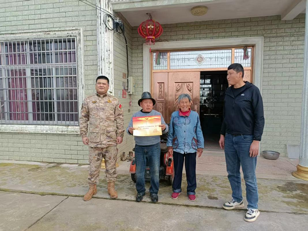 汉寿县罐头嘴镇：立功送喜报，尊崇暖人心