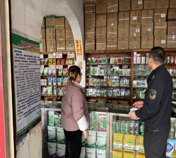 汉寿县市场监督管理局开展价格专项检查，护航春耕生产、成品油供应与清明祭扫