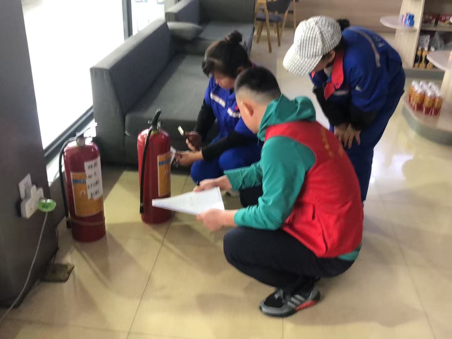 汉寿县沧浪街道开展加油站安全专项检查