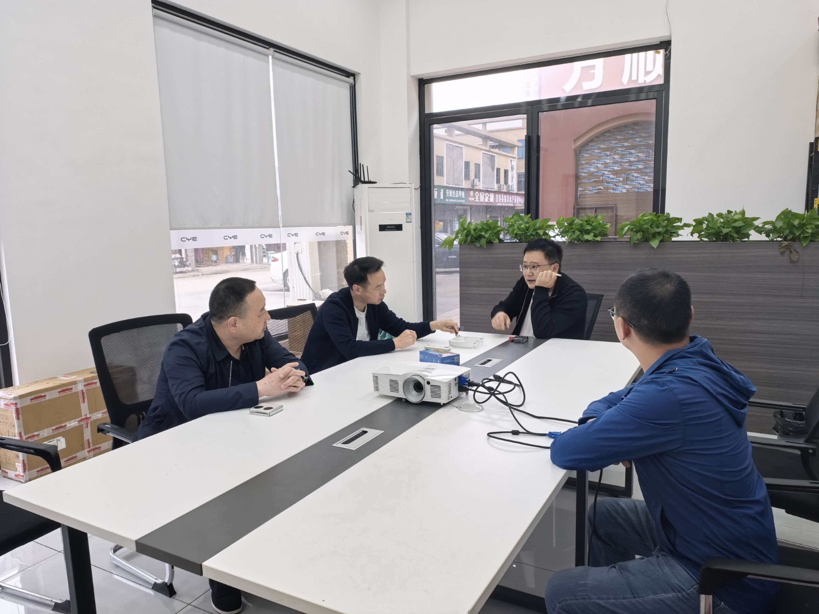 汉寿县沧浪街道走访调研“准四上”企业，助推经济高质量发展
