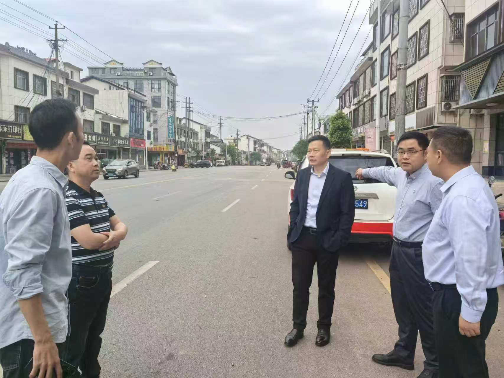 汉寿县公路建设养护中心 多措并举筑牢“五一”假期公路安全防线