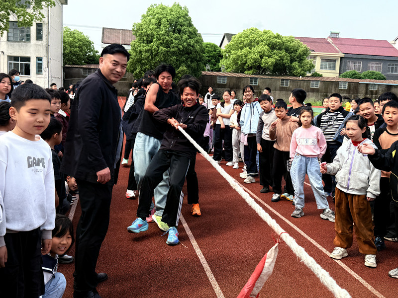 汉寿县聂家桥乡中学：1至9年级拔河比赛圆满落幕