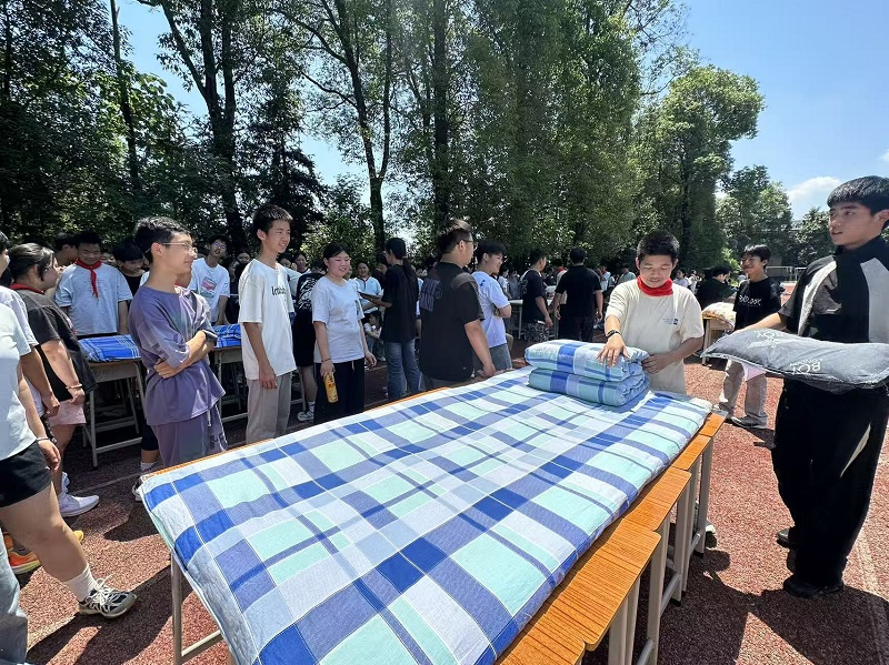 汉寿县丰家铺镇中学开展“绳彩飞扬·劳动筑梦”主题实践活动