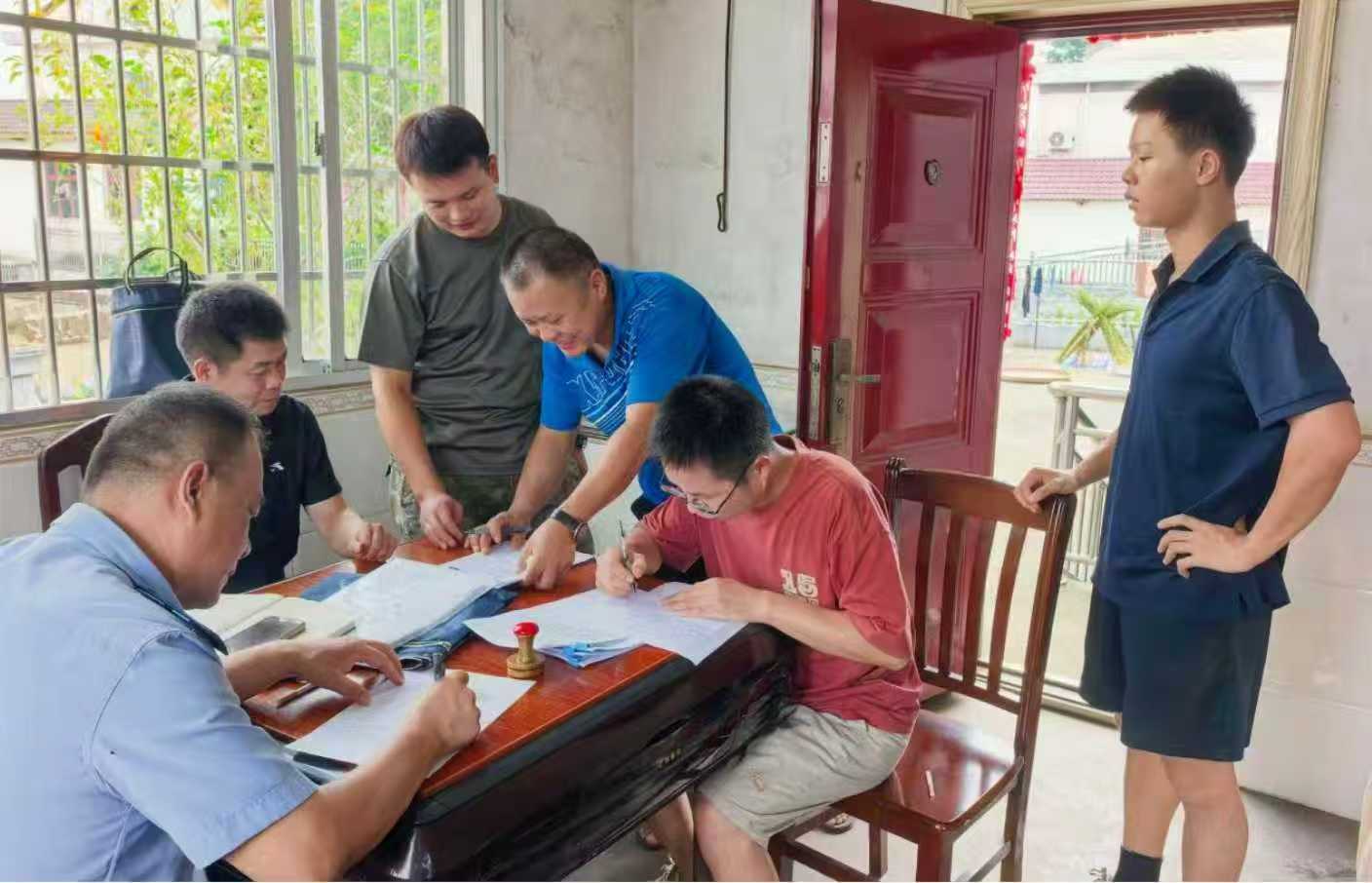 汉寿县崔家桥镇开展征兵政考“三见”入户走访：严把政治关，厚植报国志