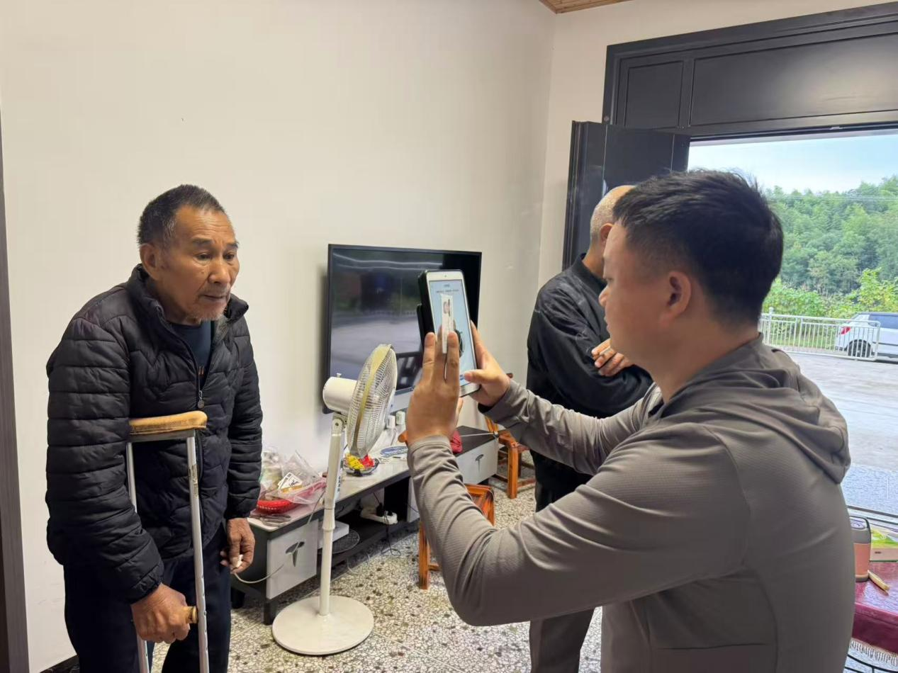 汉寿县蒋家嘴镇：主动作为送服务，上门认证暖兵心