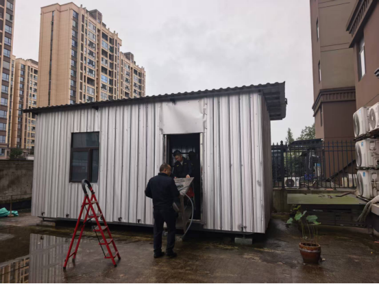 发现一起拆除一起！汉寿县城市管理和综合执法局联合执法拆违建 筑牢小区安全线